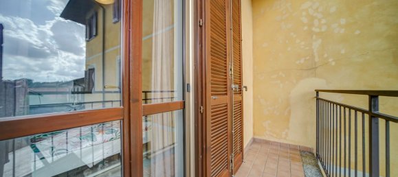 Apartamento de 2 habitaciónes en Casorate Sempione, Italy No. 310612 23