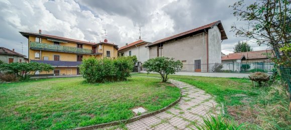 Apartamento de 2 habitaciónes en Casorate Sempione, Italy No. 310612 33