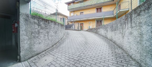 Apartamento de 2 habitaciónes en Casorate Sempione, Italy No. 310612 32