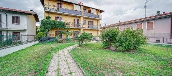 Apartamento de 2 habitaciónes en Casorate Sempione, Italy No. 310612 36