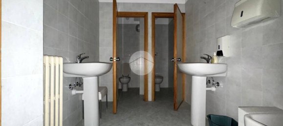 Коммерческая недвижимость 5000м² в Кастельнуово Нигра, Италия № 331433 19