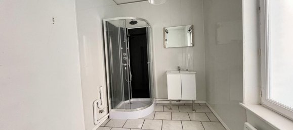 Estacionamiento de 14 habitaciónes en Lens, France No. 48199 18