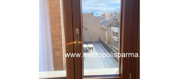 3 bedrooms Apartment in Parma, Italy No. 212942 13