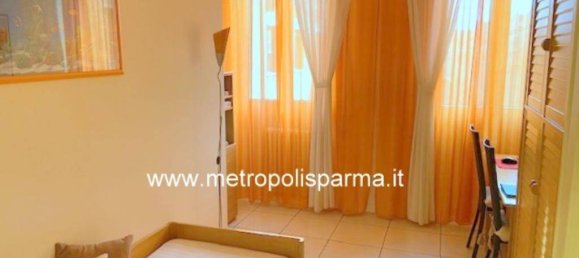 3 bedrooms Apartment in Parma, Italy No. 212942 12