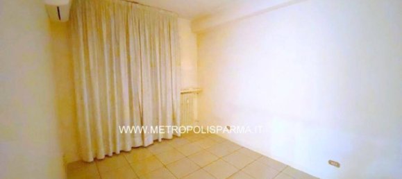 3 bedrooms Apartment in Parma, Italy No. 212942 23