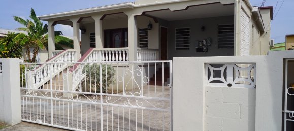 Villa de 4 dormitorios en Basseterre, Saint Kitts and Nevis No. 81 3