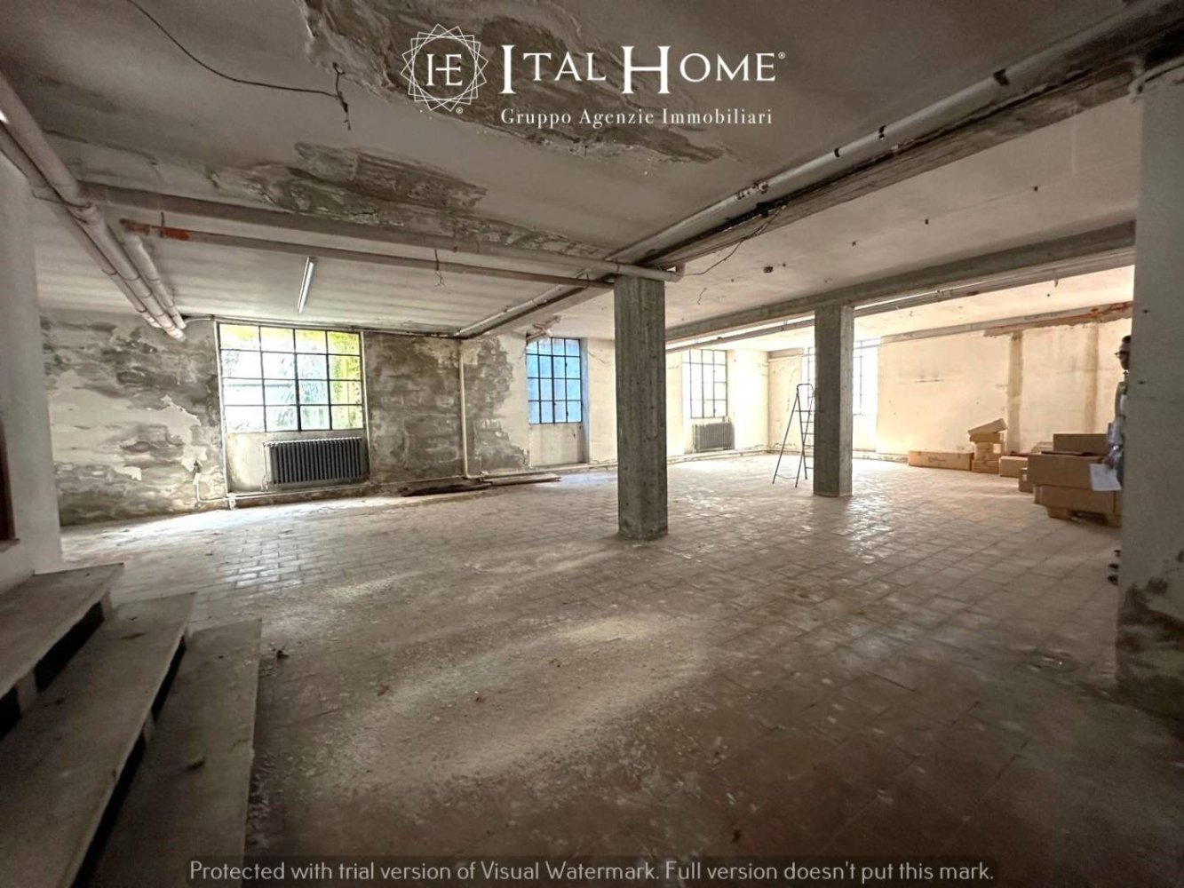 200m² Warehouse in Verona, Italy No. 264625