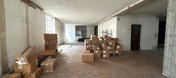 200m² Warehouse in Verona, Italy No. 264625 10