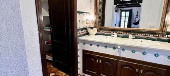 5 bedrooms Finca in Almeria, Spain No. 12137 8