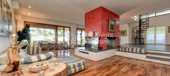 7 bedrooms Villa in San Fermo della Battaglia, Italy No. 56611 6