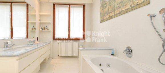 7 bedrooms Villa in San Fermo della Battaglia, Italy No. 56611 34