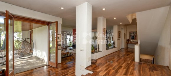 7 bedrooms Villa in San Fermo della Battaglia, Italy No. 56611 3