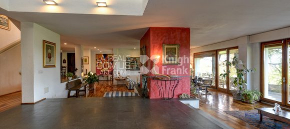 7 bedrooms Villa in San Fermo della Battaglia, Italy No. 56611 11