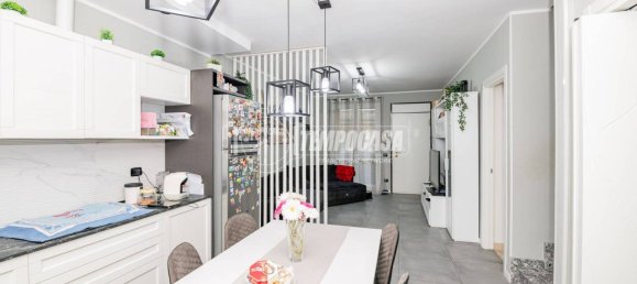 3 bedrooms Villa in Lodi Vecchio, Italy No. 347612 4