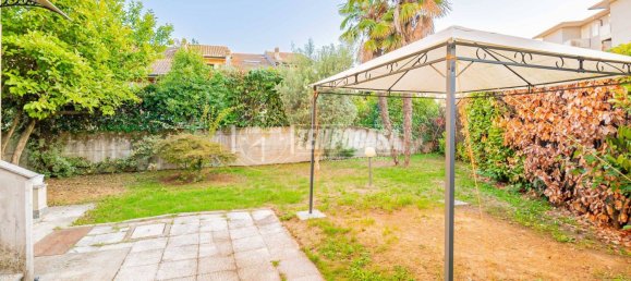 3 bedrooms Villa in Lodi Vecchio, Italy No. 347612 23