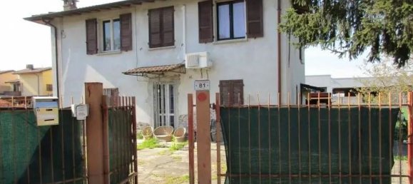 Вилла с 3 комнатами в Кастеллетто ди Брандуццо, Италия № 112318 18