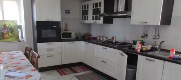 Вилла с 3 комнатами в Кастеллетто ди Брандуццо, Италия № 112318 25