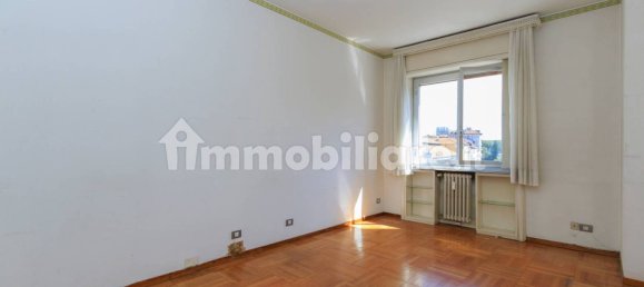 3 bedrooms Apartment in Milan, Italy No. 354230 11