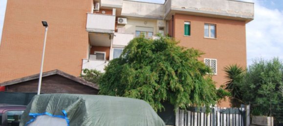 3 rooms Apartment in Ardea, Italy No. 194481 2