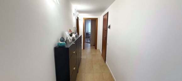 2 Schlafzimmer Wohnung in Villasanta, Italy, Nr. 334579 9
