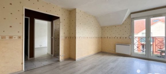 1 bedroom Apartment in Val-d'Oise, France No. 353547 2