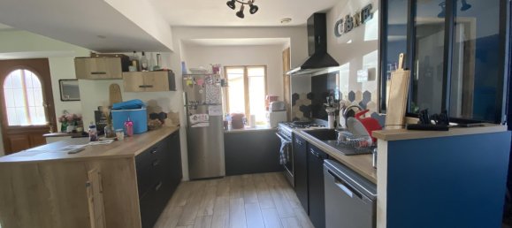 3 Schlafzimmer Haus in Germigny-l'Exempt, France, Nr. 55054 4