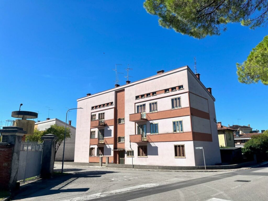 2 chambres Appartement à Udine, Italy No. 353864