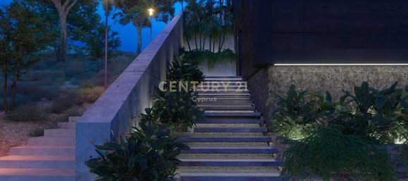 5 bedrooms Villa in Agios Tychonas, Cyprus No. 16249 5