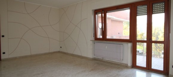 4 rooms Apartment in Alba, Italy No. 191658 24