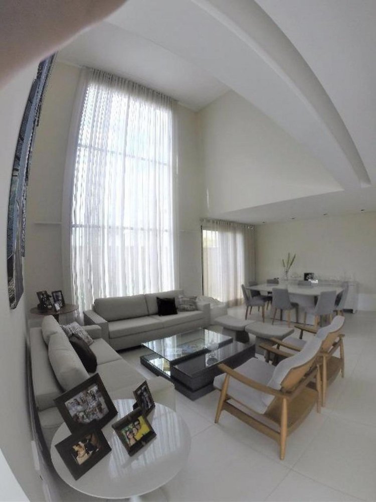 Дом с 4 спальнями в Сан-Паулу, Бразилия № 535073