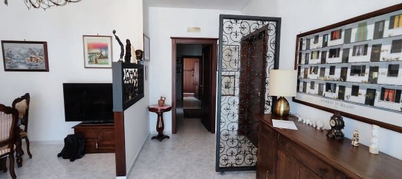 2 bedrooms Apartment in Naples, Italy No. 315580 11