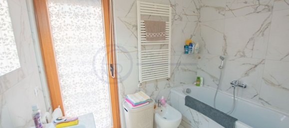 4 rooms Apartment in Trieste, Italy No. 258421 21