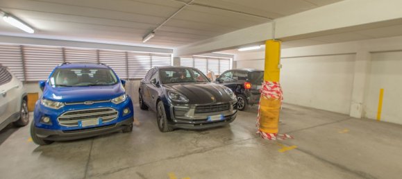 4 rooms Apartment in Trieste, Italy No. 258421 16