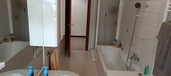 4 bedrooms House in Lentate sul Seveso, Italy No. 364343 10