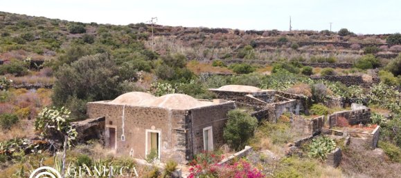 2-Zimmer Haus in Pantelleria, Italy, Nr. 296617 6