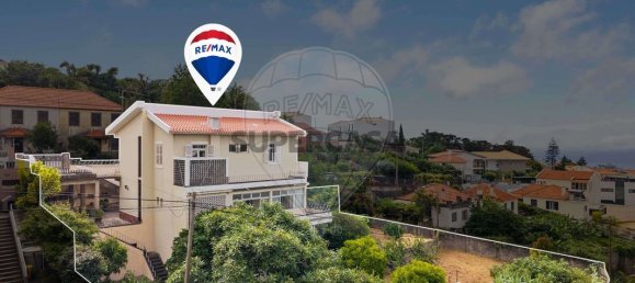 8 bedrooms House in Funchal, Portugal No. 236987 2