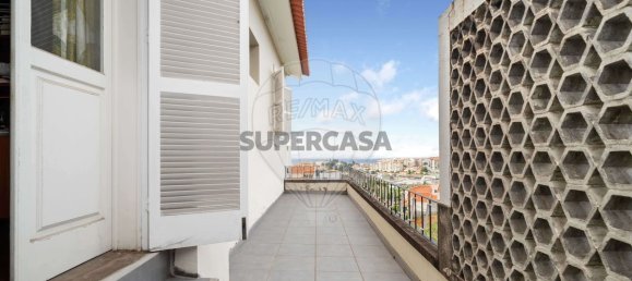 8 bedrooms House in Funchal, Portugal No. 236987 9