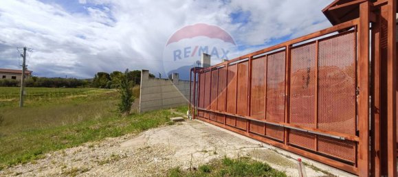 2-Zimmer Gewerbliche Immobilie in Lanciano, Italy, Nr. 285745 6