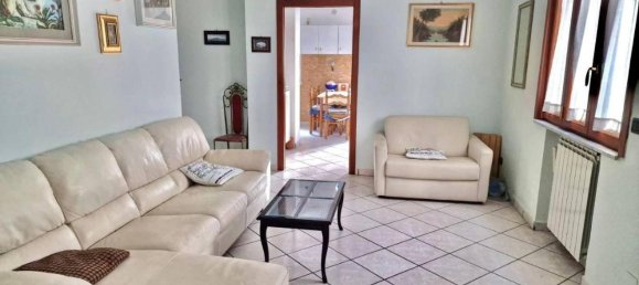 Квартира с 5 комнатами в Торре Аннунциата, Италия № 27877 4