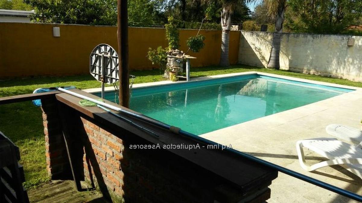 2 bedrooms House in Canelones, Uruguay No. 6856