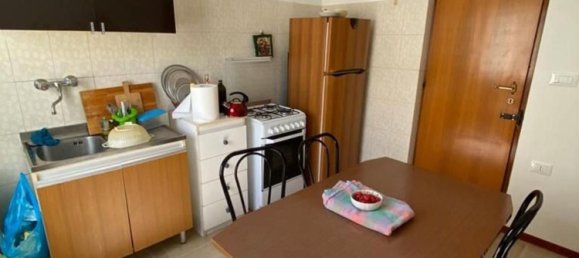 8-salle Maison à Chieti, Italy No. 168897 9