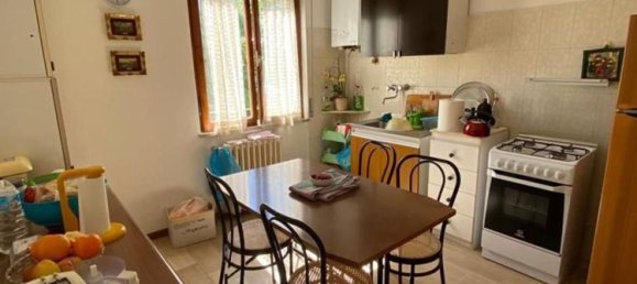 8-salle Maison à Chieti, Italy No. 168897 3