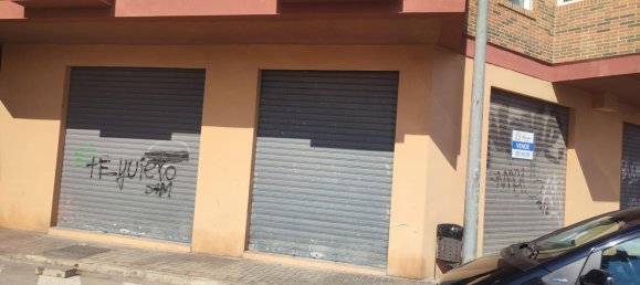 Коммерческая недвижимость 85м² в Валенсия, Испания № 170400 2