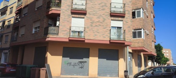 Коммерческая недвижимость 85м² в Валенсия, Испания № 170400 12