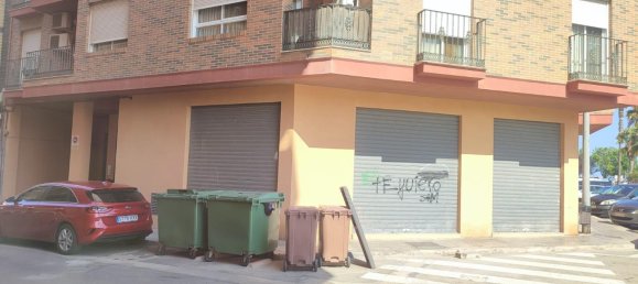 Коммерческая недвижимость 85м² в Валенсия, Испания № 170400 3