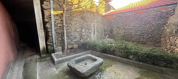 3 bedrooms House in Macedo de Cavaleiros, Portugal No. 43933 3