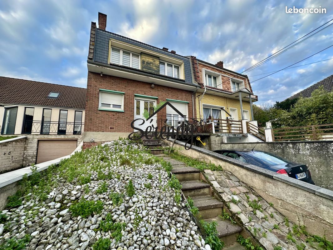 5-Zimmer Haus in Henin-Beaumont, France, Nr. 50611