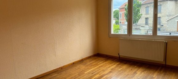 Таунхаус с 4 спальнями в Сен-Дизье, Франция № 268279 5