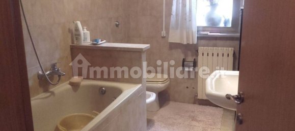 5 rooms Villa in Urbino, Italy No. 131478 6