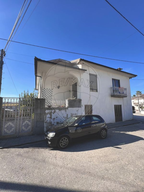 3 غرف نوم منزل في Felgueiras, Portugal رقم 15933